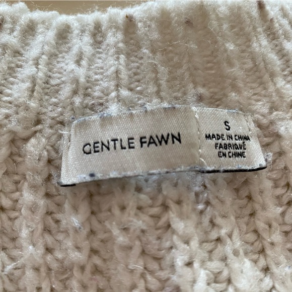 Gentle fawn sweater - Picture 4 of 10